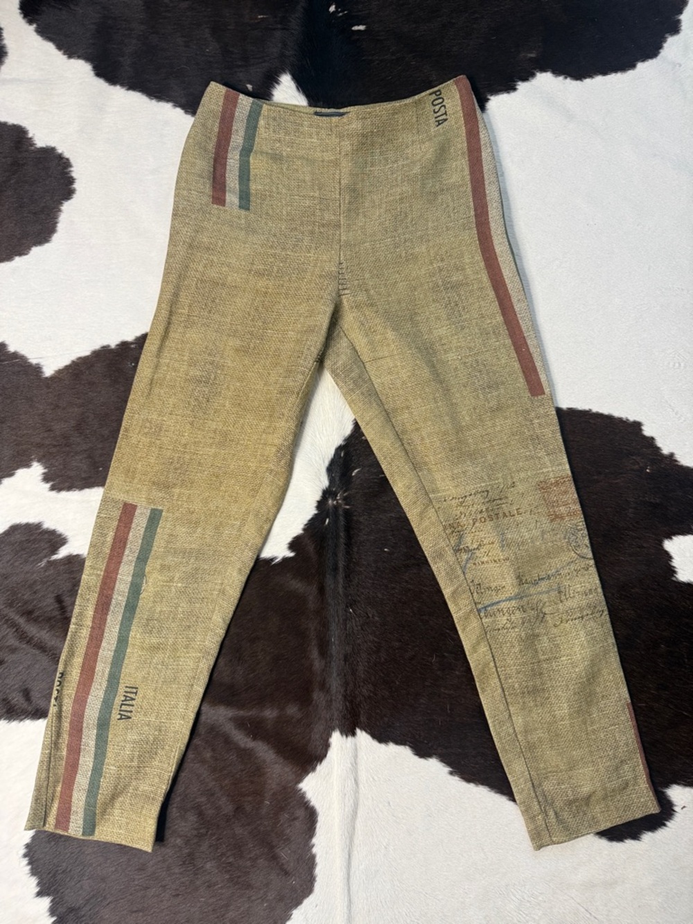 Vintage-Inspired Olive Green Women’s Linen Pants with Striped Accent